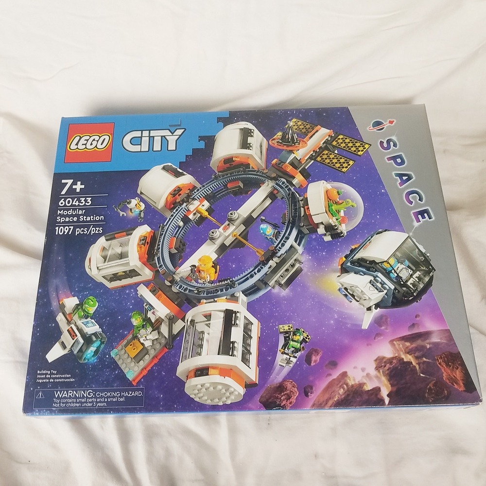 LEGO City Modular Space Station 60433 Kids Unisex 1097 Pcs New Space Toy Set